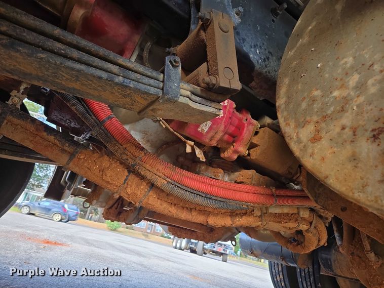 image for item EB6492 2025 Kenworth T880 dump truck