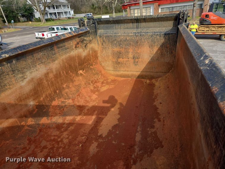 image for item EB6492 2025 Kenworth T880 dump truck