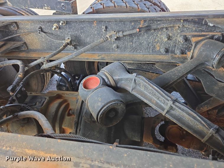 image for item EB6492 2025 Kenworth T880 dump truck