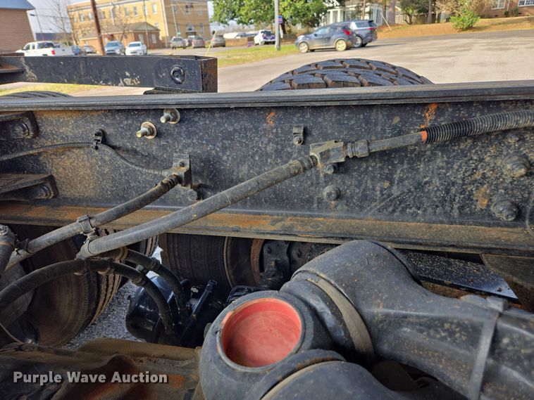 image for item EB6492 2025 Kenworth T880 dump truck