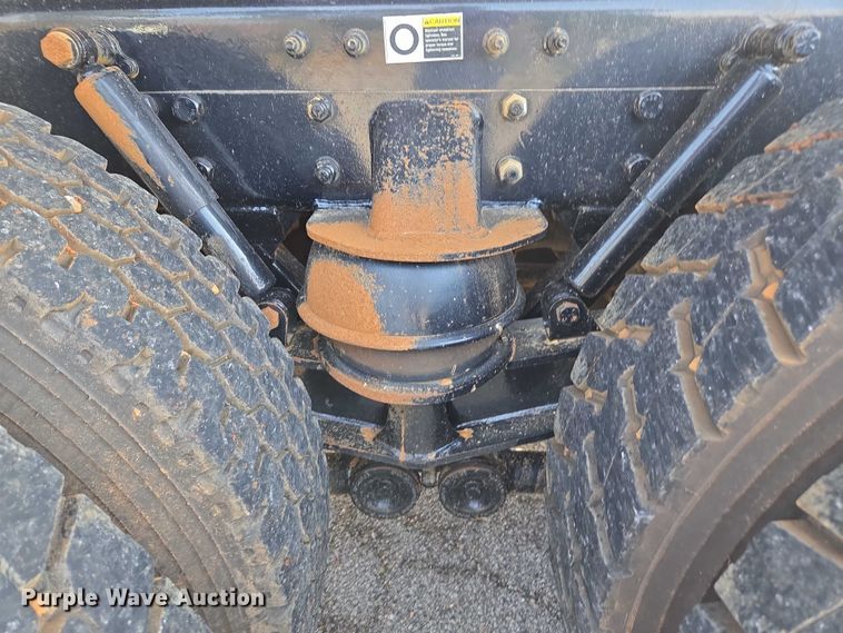 image for item EB6492 2025 Kenworth T880 dump truck