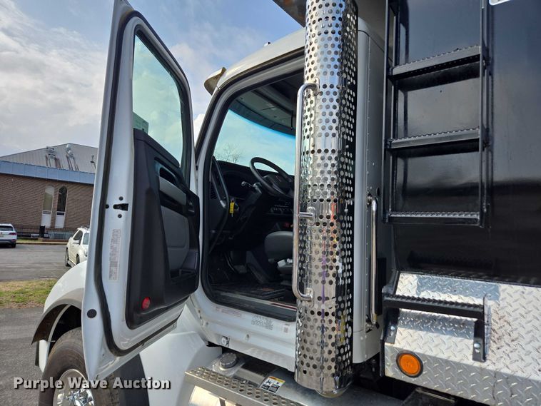 image for item EB6492 2025 Kenworth T880 dump truck