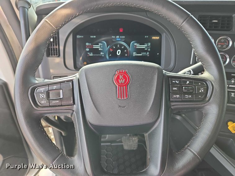 image for item EB6492 2025 Kenworth T880 dump truck