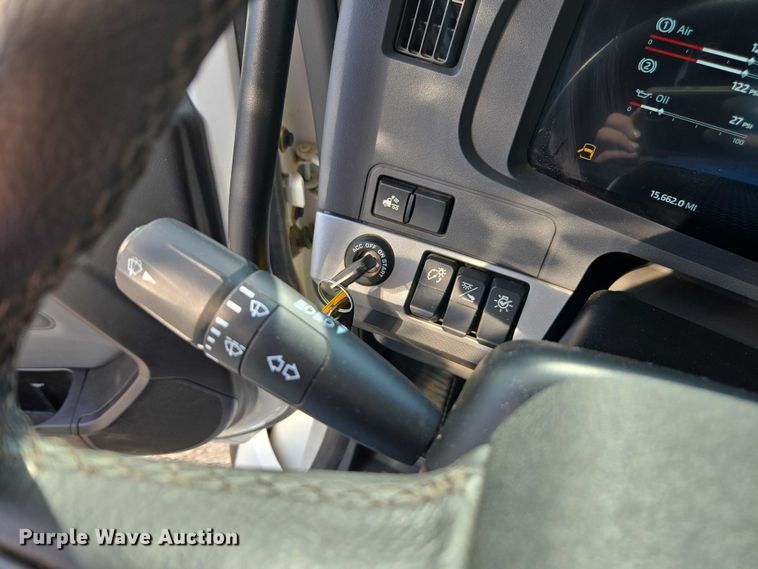 image for item EB6492 2025 Kenworth T880 dump truck