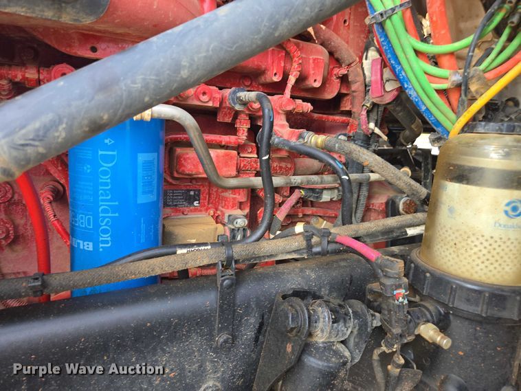 image for item EB6492 2025 Kenworth T880 dump truck