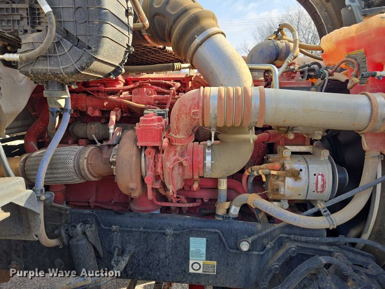 image for item EB6492 2025 Kenworth T880 dump truck