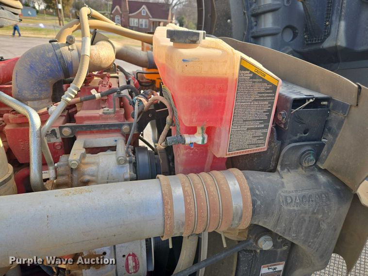 image for item EB6492 2025 Kenworth T880 dump truck