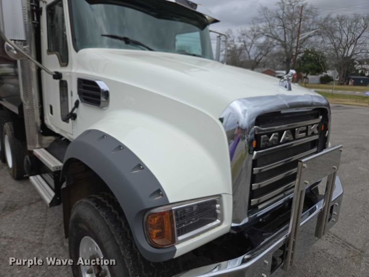 image for item EB6495 2025 Mack Granite dump truck