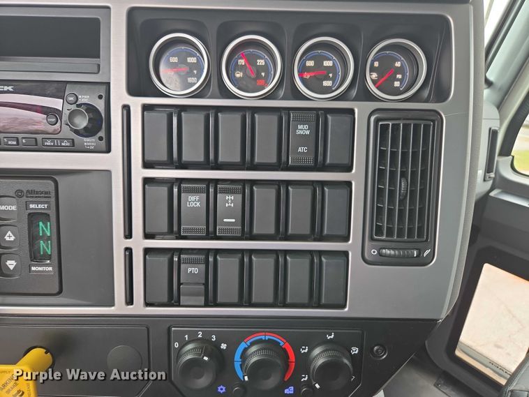 image for item EB6495 2025 Mack Granite dump truck