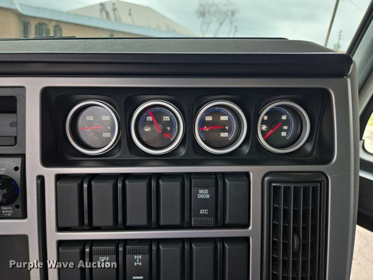 image for item EB6495 2025 Mack Granite dump truck