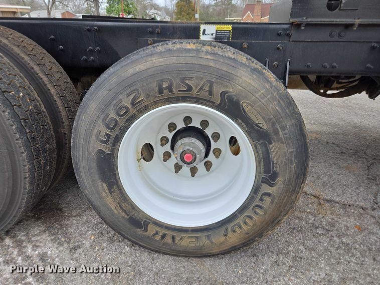 image for item EB6495 2025 Mack Granite dump truck