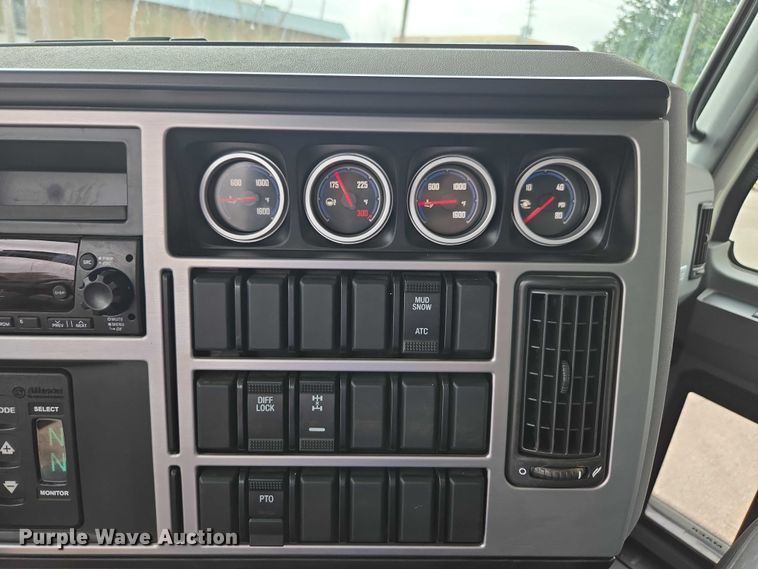 image for item EB6496 2025 Mack Granite dump truck