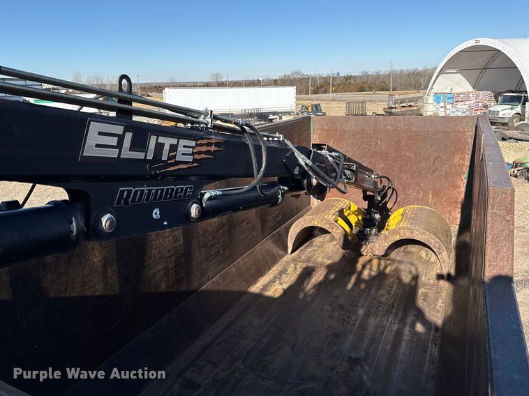 image for item EC4564 2010 Freightliner M2 crane truck