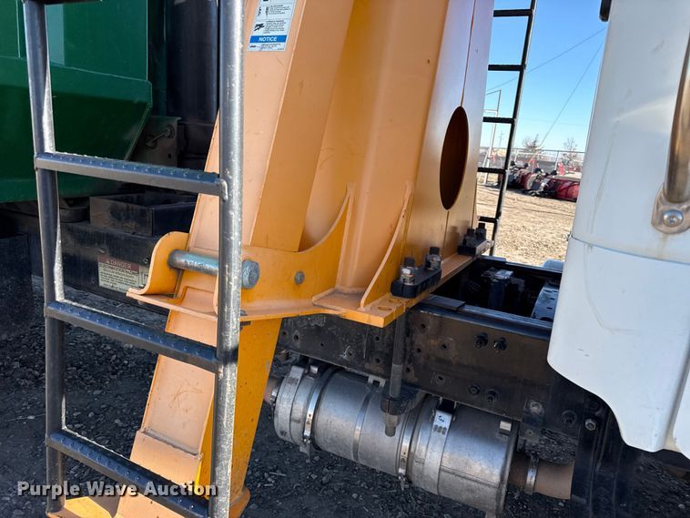 image for item EC4564 2010 Freightliner M2 crane truck