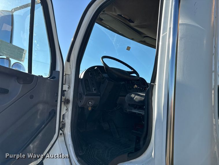 image for item EC4564 2010 Freightliner M2 crane truck