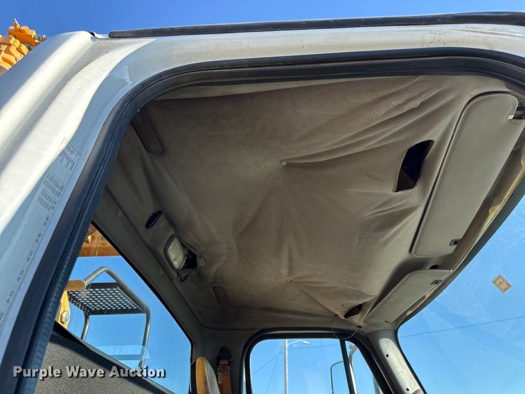 image for item EC4564 2010 Freightliner M2 crane truck