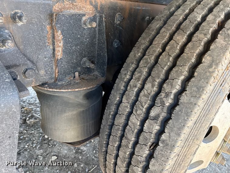 image for item EC4564 2010 Freightliner M2 crane truck