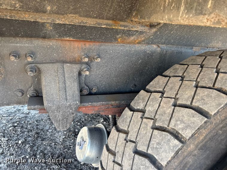 image for item EC4564 2010 Freightliner M2 crane truck