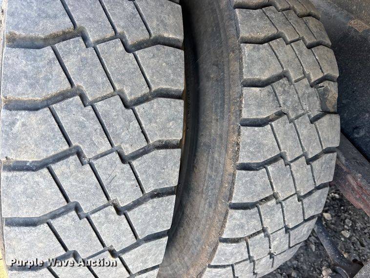 image for item EC4564 2010 Freightliner M2 crane truck