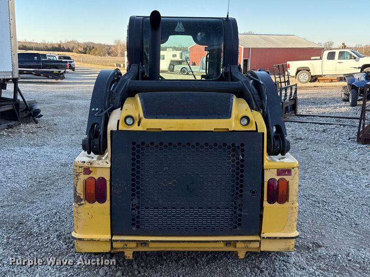 image for item EC4568 2011 New holland L218 skid steer loader