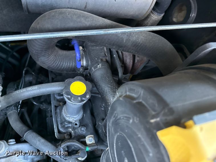 image for item EC4568 2011 New holland L218 skid steer loader