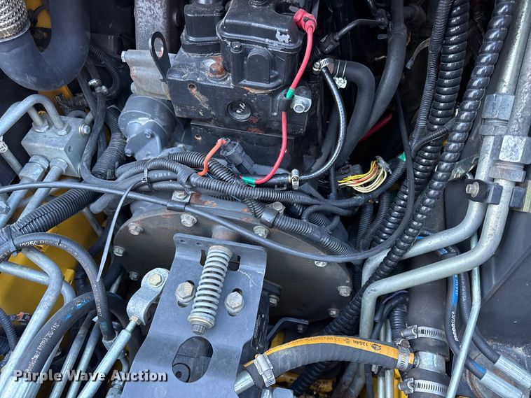 image for item EC4568 2011 New holland L218 skid steer loader