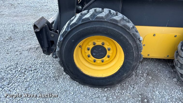 image for item EC4568 2011 New holland L218 skid steer loader