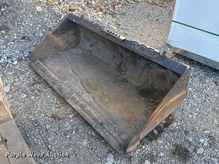 image for item EC4568 2011 New holland L218 skid steer loader