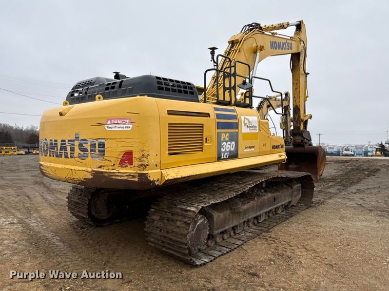image for item EC4569 2017 Komatsu PC360LI-11 excavator