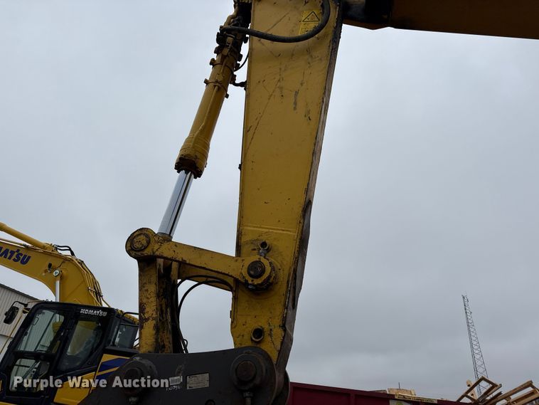 image for item EC4569 2017 Komatsu PC360LI-11 excavator