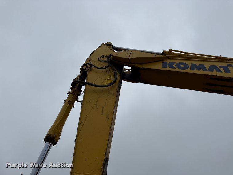 image for item EC4569 2017 Komatsu PC360LI-11 excavator