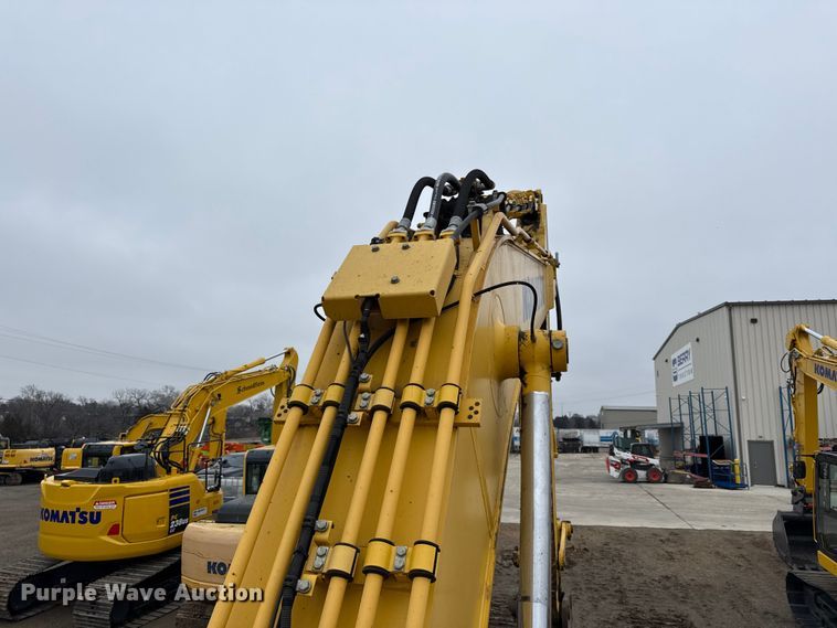 image for item EC4569 2017 Komatsu PC360LI-11 excavator