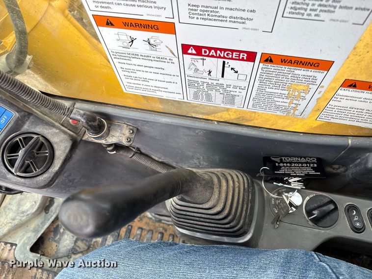 image for item EC4569 2017 Komatsu PC360LI-11 excavator