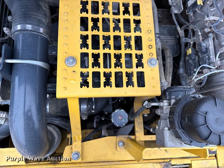 image for item EC4569 2017 Komatsu PC360LI-11 excavator