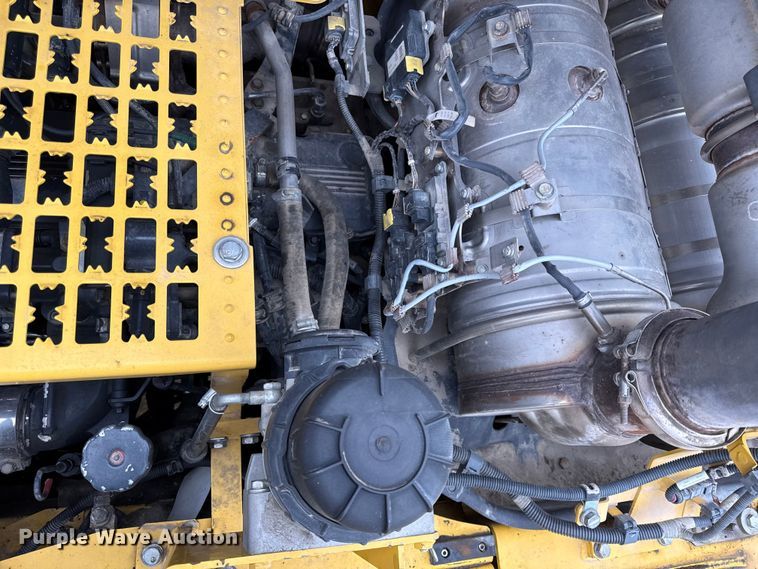 image for item EC4569 2017 Komatsu PC360LI-11 excavator