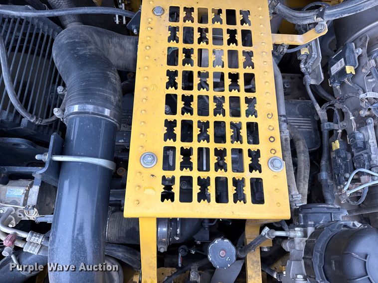 image for item EC4569 2017 Komatsu PC360LI-11 excavator