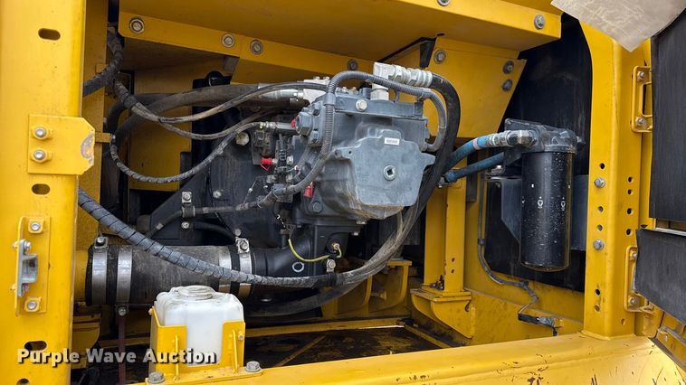 image for item EC4569 2017 Komatsu PC360LI-11 excavator