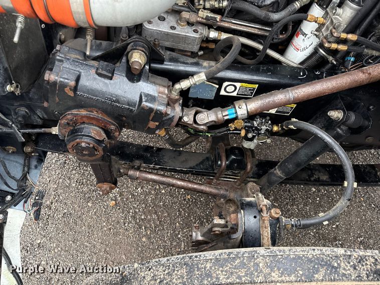 image for item EC4570 2003 Kenworth T300 truck cab and chassis