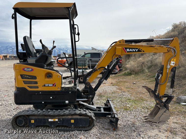 image for item EC8249 SANY SY16C mini excavator