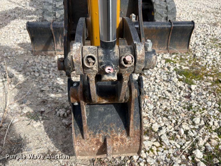 image for item EC8249 SANY SY16C mini excavator