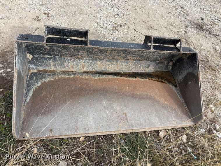 image for item EC8251 2022 Ditch Witch SK1550 compact utility loader