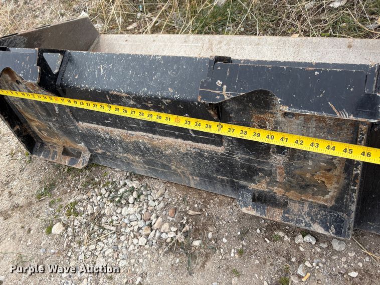 image for item EC8251 2022 Ditch Witch SK1550 compact utility loader