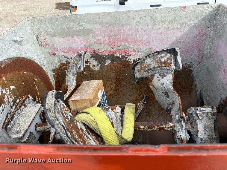 image for item EC8252 Skid steer concrete mixer