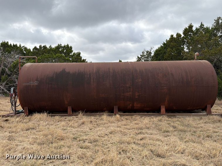 image for item ED5136 2001 Permian Tank fuel tank
