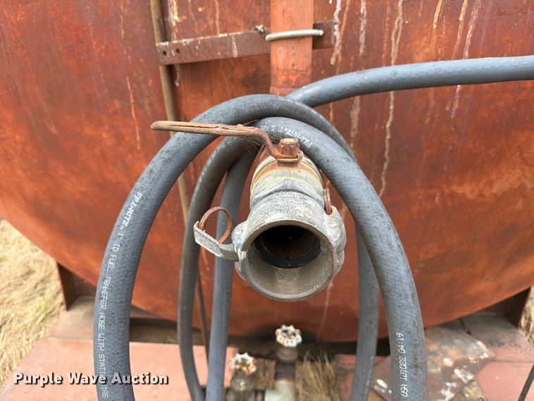 image for item ED5136 2001 Permian Tank fuel tank