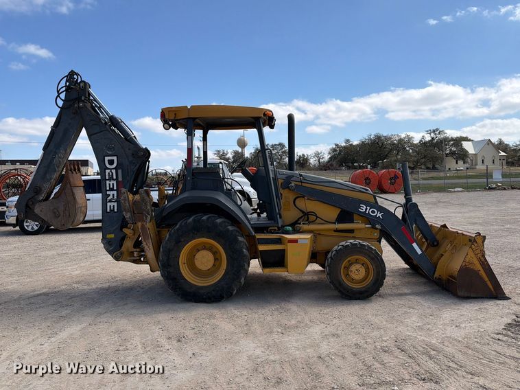 image for item ED5138 2013 John Deere 310K backhoe