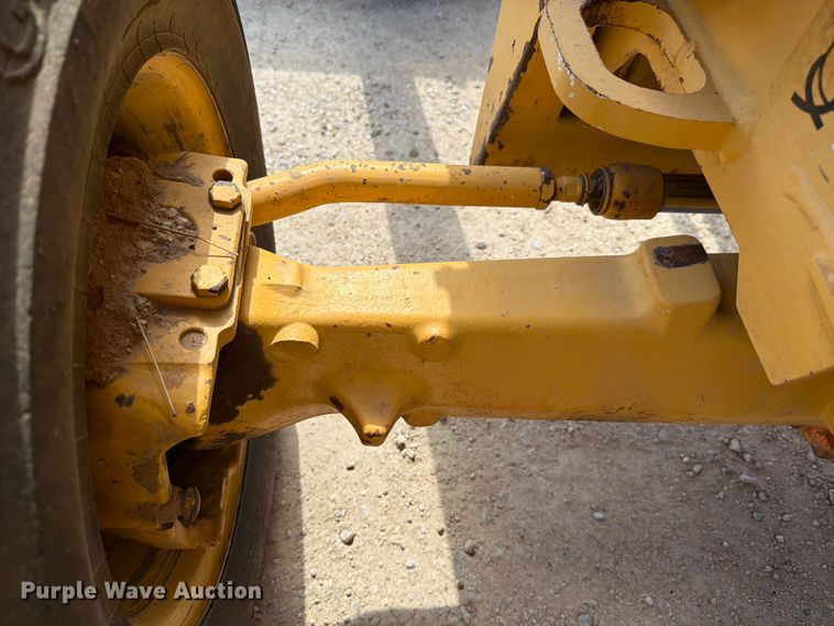 image for item ED5138 2013 John Deere 310K backhoe