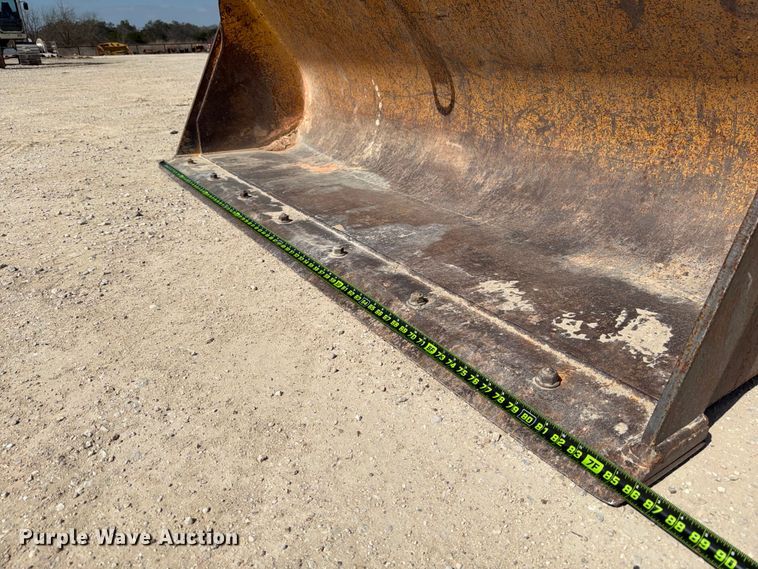 image for item ED5138 2013 John Deere 310K backhoe