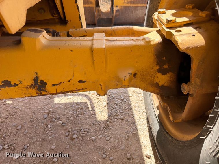 image for item ED5138 2013 John Deere 310K backhoe