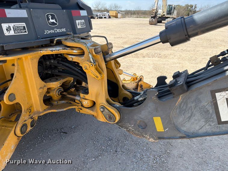 image for item ED5138 2013 John Deere 310K backhoe